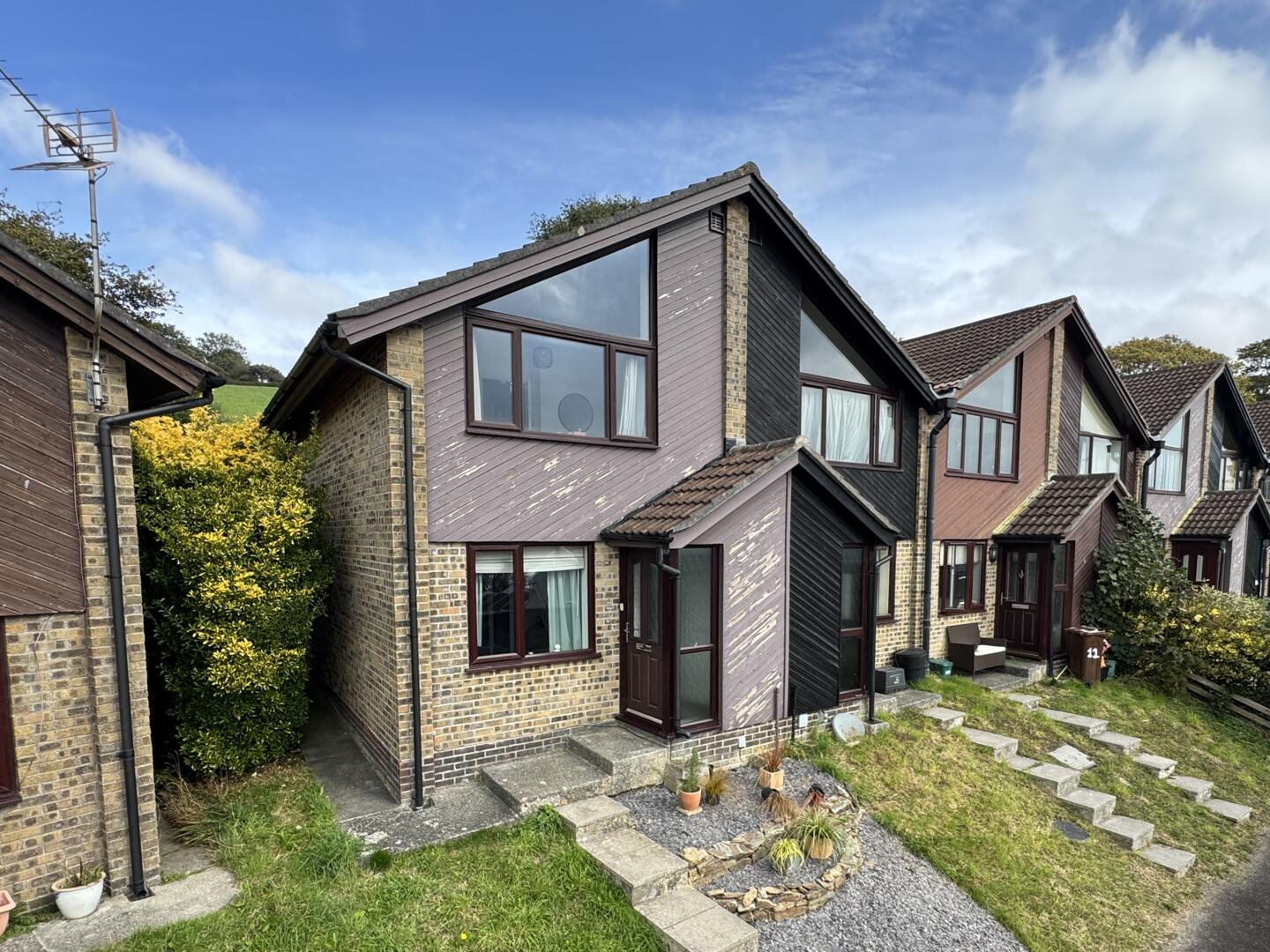 2 bed property in Riverside View, Truro